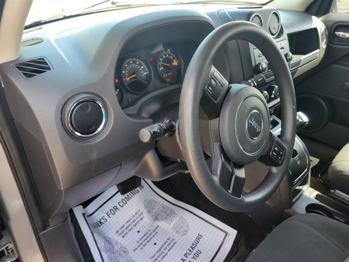 2017 Silver /Black Jeep Patriot (1C4NJPBA5HD) with an 2.0l I-4 SFI Dohc 2.0l engine, Auto transmission, located at 4163 Bardstown Rd, Louisville, KY, 40218, (502) 266-7677, 38.189991, -85.642418 - We're just going to get this out of the way right now: Time has not been kind to the Jeep Patriot. It debuted for the 2007 model year and has carried on without a full redesign ever since. A decade later, the 2017 Patriot's plasticky interior, rough ride quality and intrusive road noise are throwbac - Photo#6