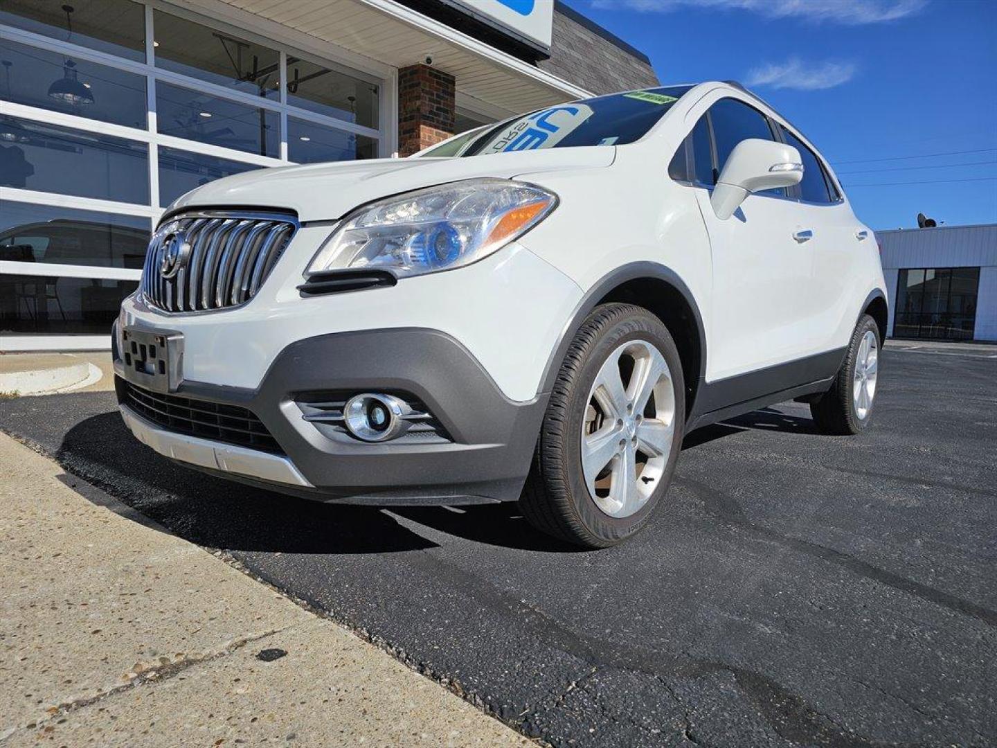 2016 White /Gray Buick Encore (KL4CJBSB7GB) with an 1.4l I-4 MFI Flex T/C HO engine, Auto transmission, located at 4163 Bardstown Rd, Louisville, KY, 40218, (502) 266-7677, 38.189991, -85.642418 - Photo#0