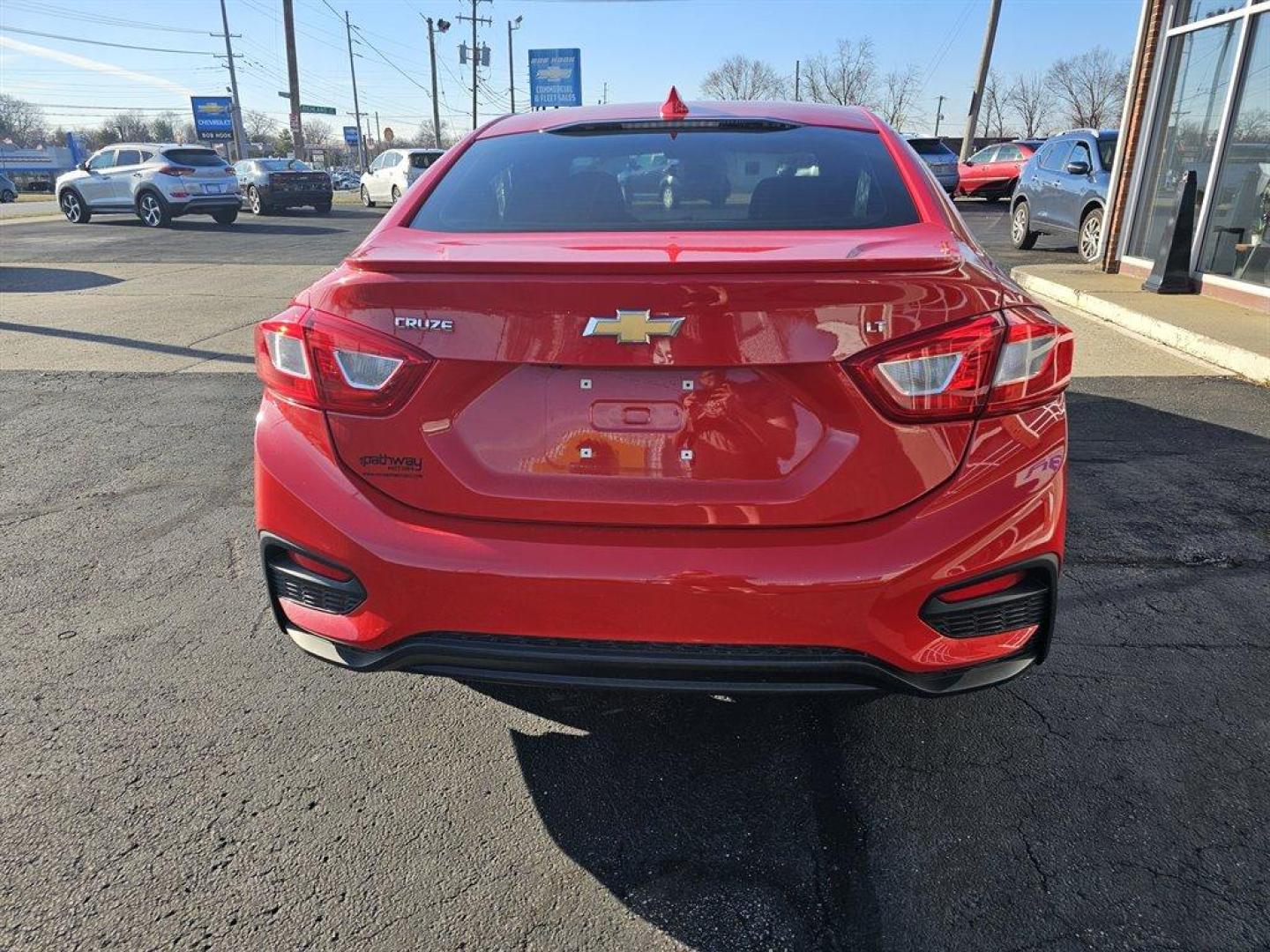 2016 Red /Black Chevrolet Cruze (1G1BE5SM1G7) with an 1.4l I-4 DI Dohc T/C 1.4l engine, Auto transmission, located at 4163 Bardstown Rd, Louisville, KY, 40218, (502) 266-7677, 38.189991, -85.642418 - Photo#6