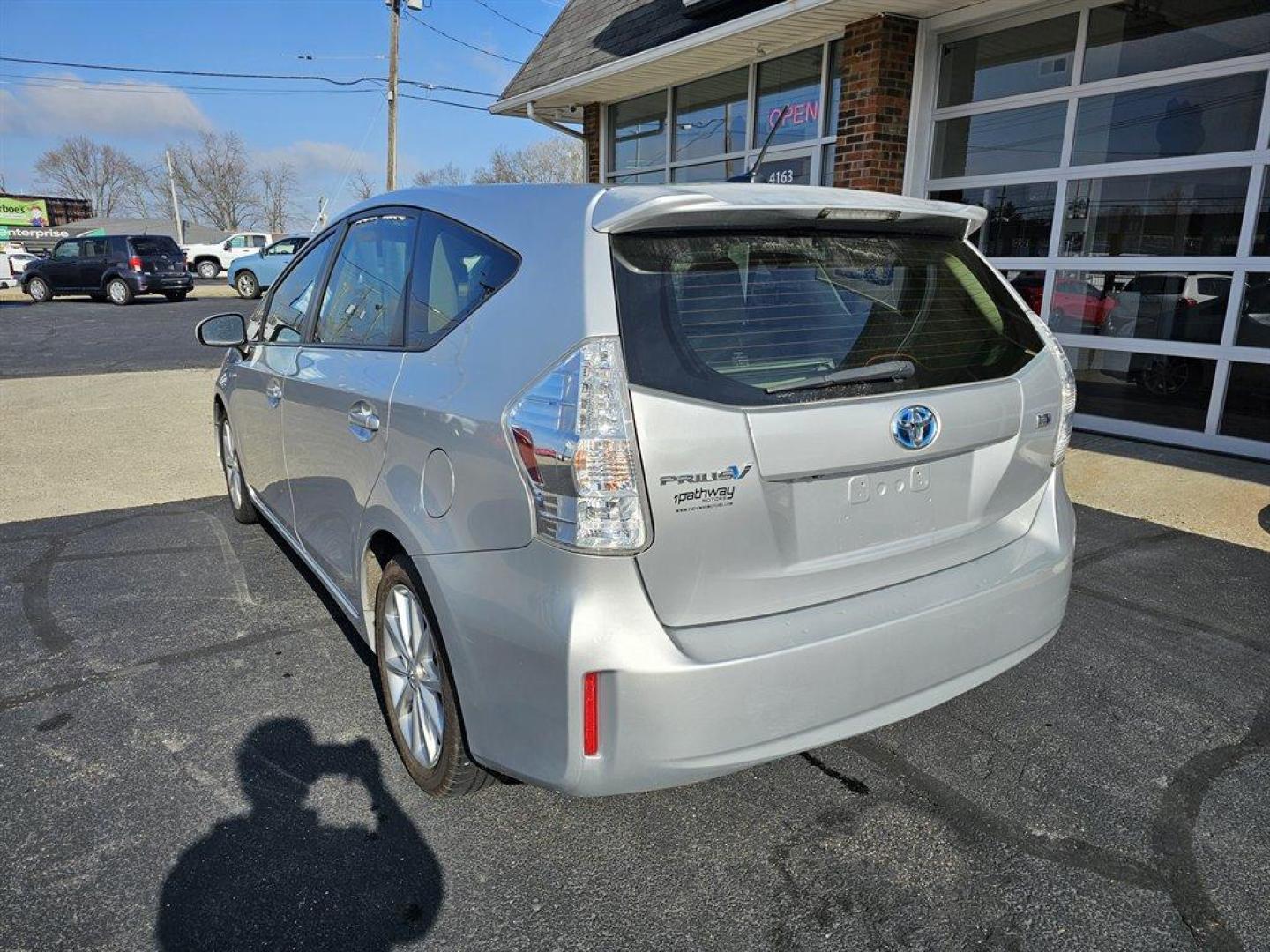 2013 Silver /Gray Toyota Prius V (JTDZN3EU8D3) with an 1.8l I-4 EFI Dohc Hybrid engine, Auto transmission, located at 4163 Bardstown Rd, Louisville, KY, 40218, (502) 266-7677, 38.189991, -85.642418 - Photo#7