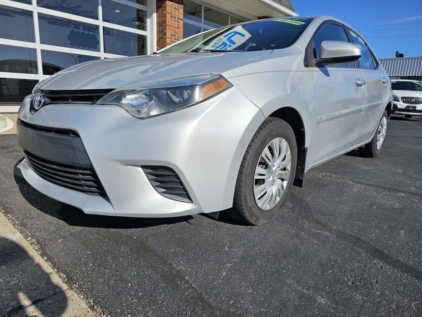 2015 Silver /Gray Toyota Corolla (2T1BURHE9FC) with an 1.8l I-4 EFI Dohc 1.8l engine, Auto transmission, located at 4163 Bardstown Rd, Louisville, KY, 40218, (502) 266-7677, 38.189991, -85.642418 - Photo#0